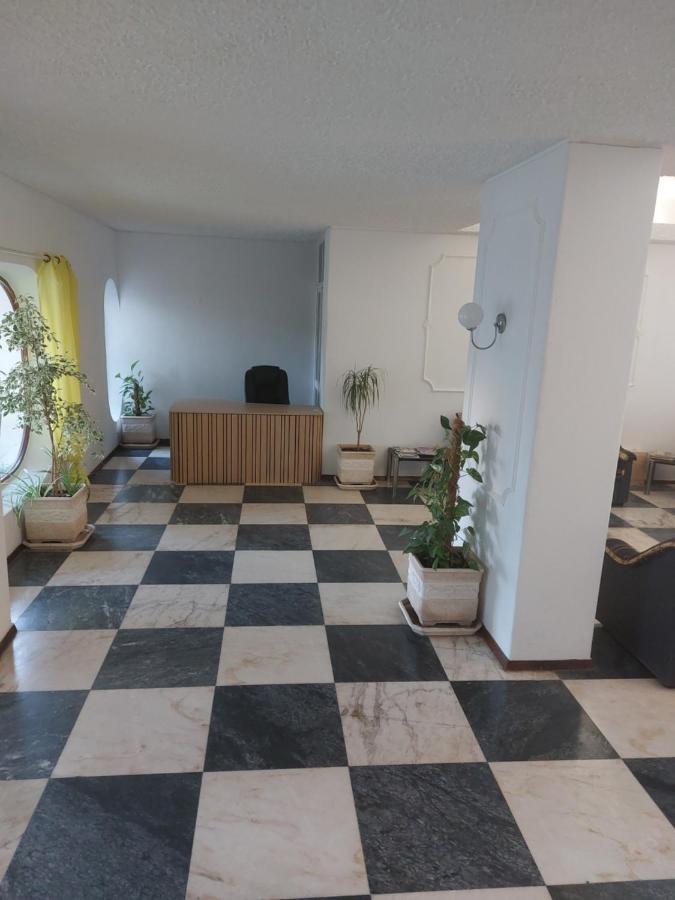 Apartamento Quarteira T1 外观 照片