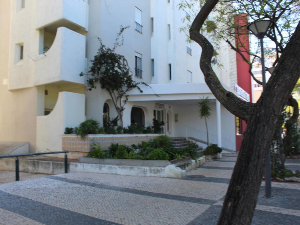Apartamento Quarteira T1 外观 照片